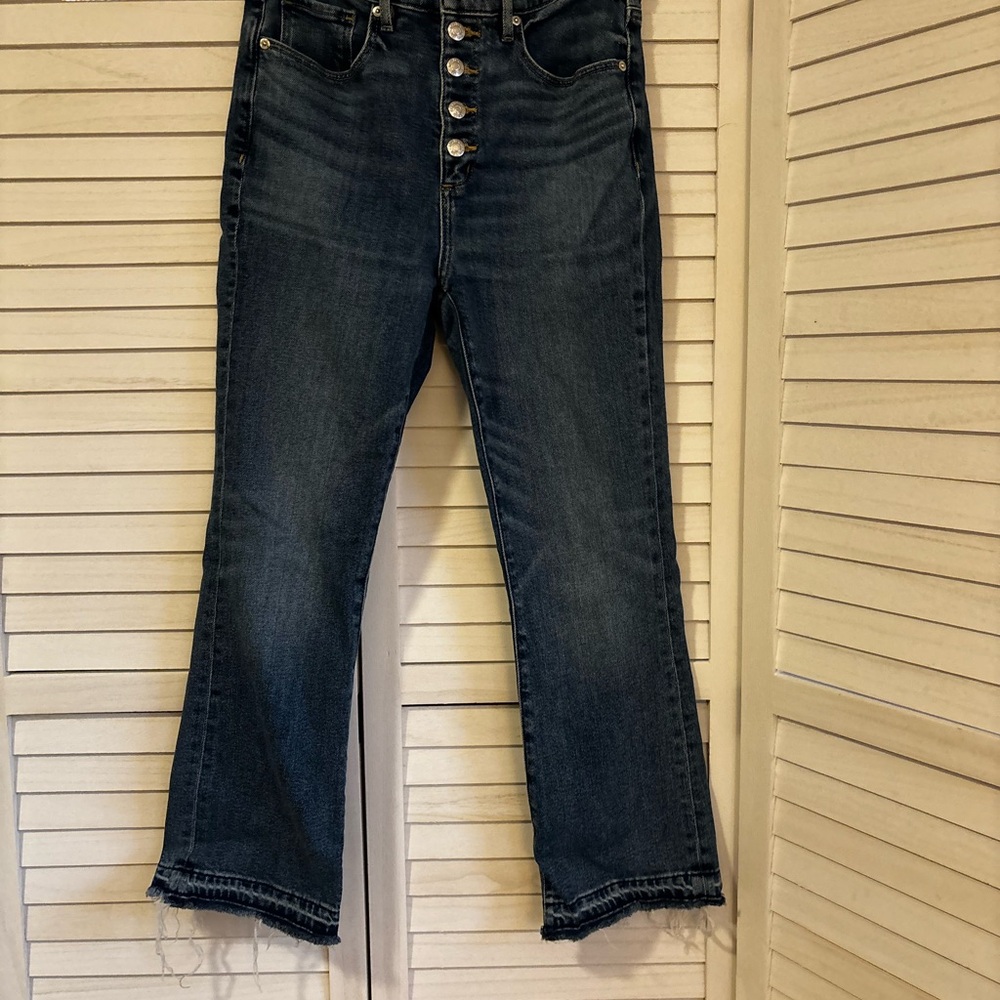 LOFT Dark Blue Kick Crop Button Fly Jeans | Size 28/6